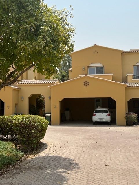 Palmera 4 villa exterior in Arabian Ranches before renovation began